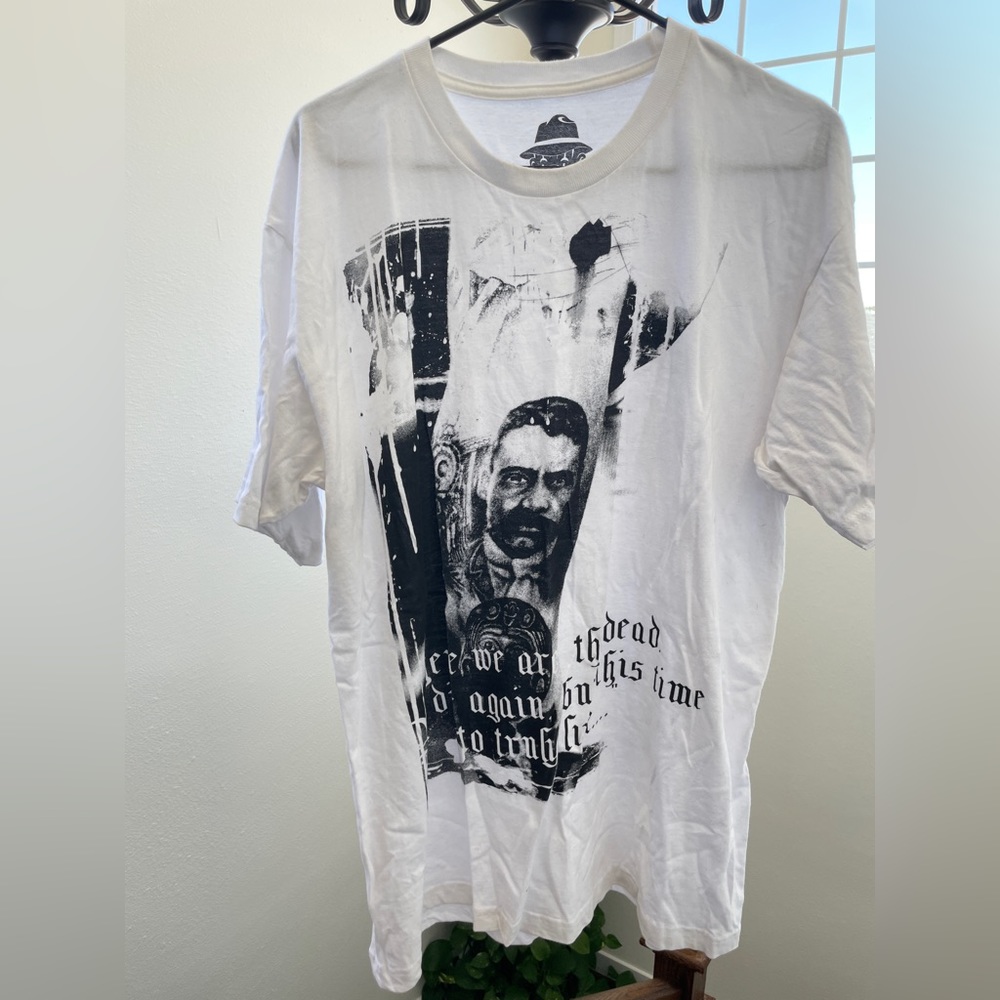 Mister Cartoon - estevan oriol beyond the streets men’s L tee limited edition